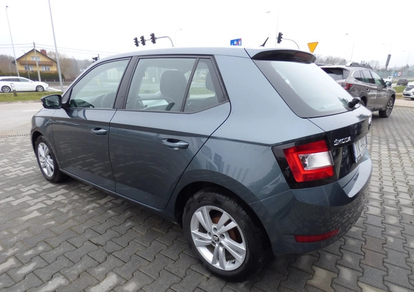 Skoda Fabia cena 29900 przebieg: 288004, rok produkcji 2018 z Tarczyn małe 631